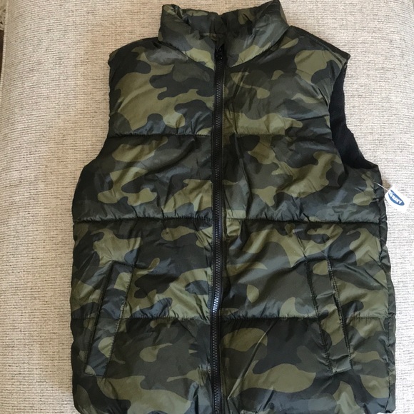 Old Navy Other - Quilted fleece lined vest